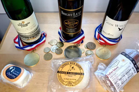 Virtual-Finger-Lakes-Wine-Cheese-Experience-New-York-Gold-image-1-2